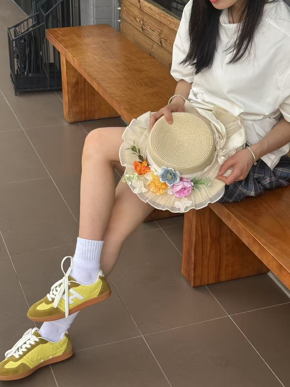 Leather Dexun shoes 2025 new explosions women's sports casual shoes low-top shoes.